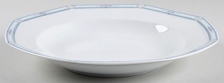 Classic Shell Large Rim Soup Bowl by Christopher Stuart-1