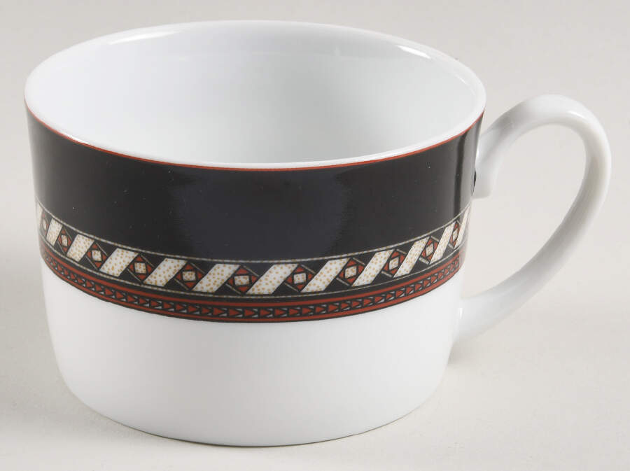Ebony Court Flat Cup by Christopher Stuart-1
