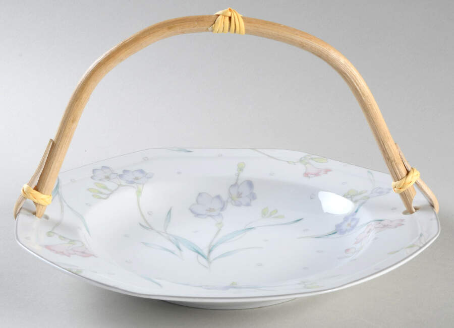 Fresh As Spring 7''-7 1/4'' Basket W/Bamboo Handle HC by Christopher Stuart-1