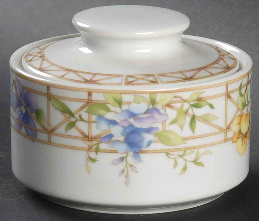 French Trellis Sugar Bowl & Lid by Christopher Stuart-1