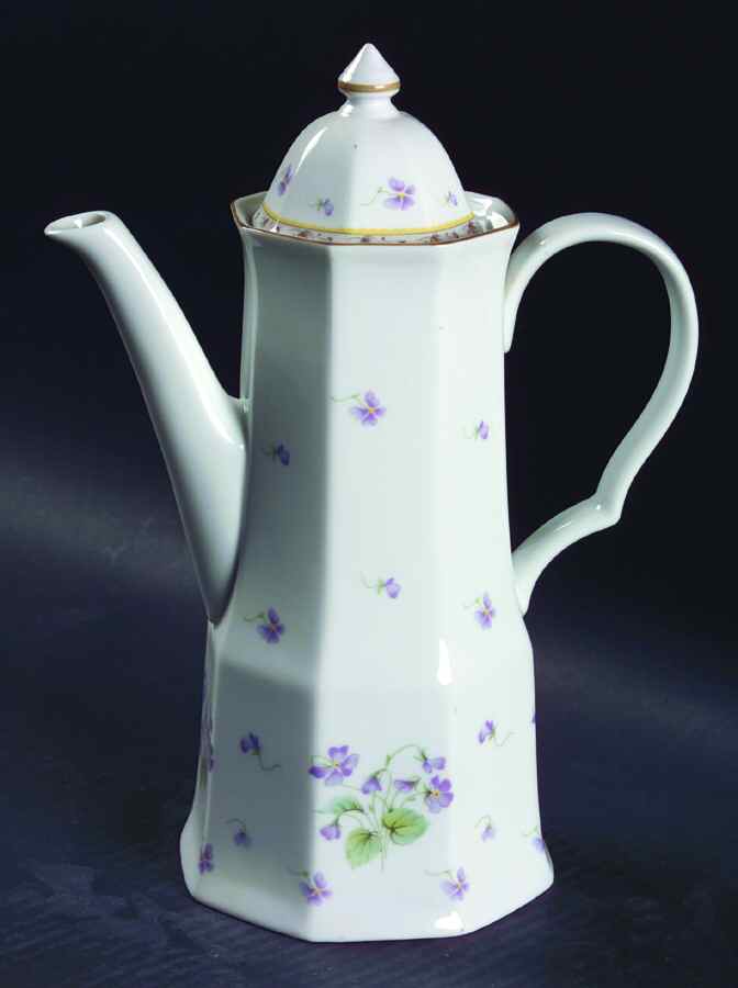 Gracious Coffee Pot & Lid by Christopher Stuart-1