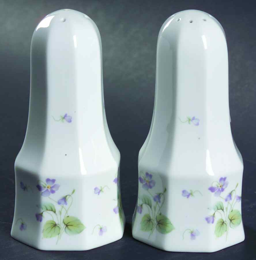 Gracious Salt & Pepper Set by Christopher Stuart-1