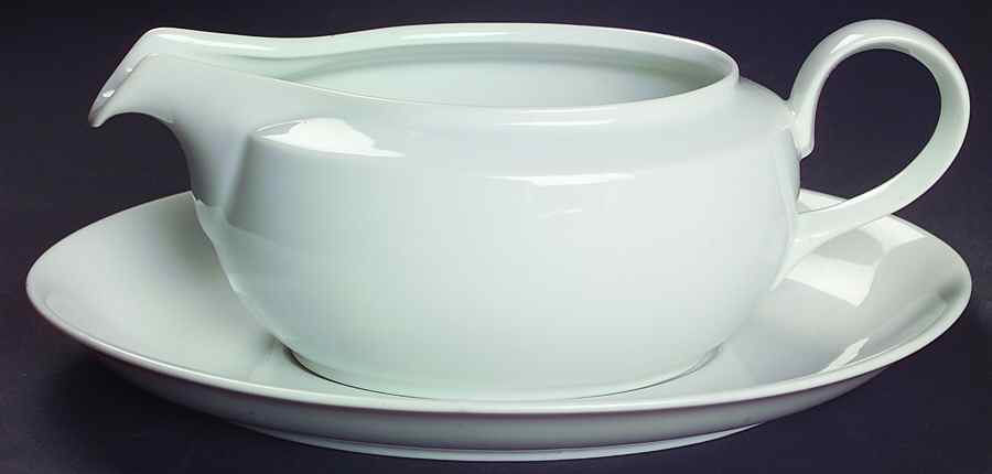 Grand Blanc Gravy Boat & Underplate by Christopher Stuart-1
