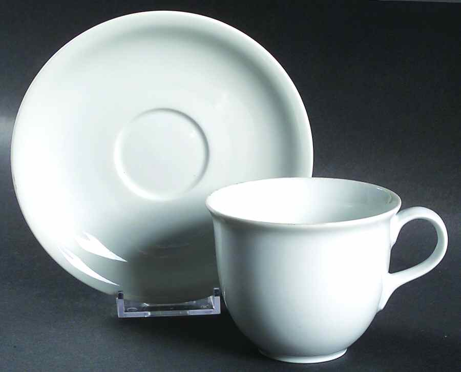 Grand Blanc Flat Cup & Saucer Set by Christopher Stuart-1