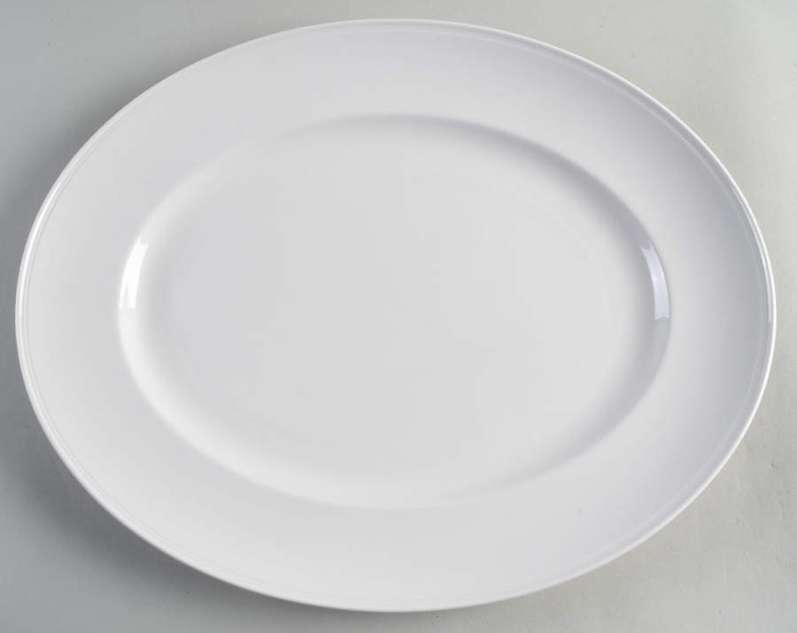Heritage White 15" Oval Serving Platter by Christopher Stuart-1