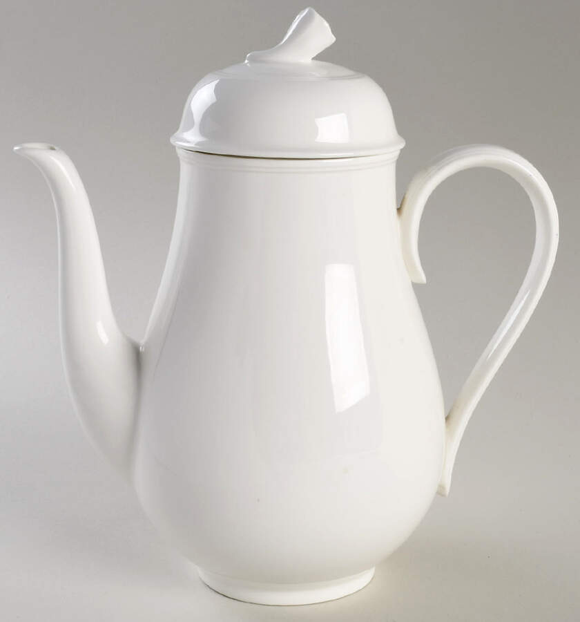 Heritage White Coffee Pot & Lid by Christopher Stuart-1