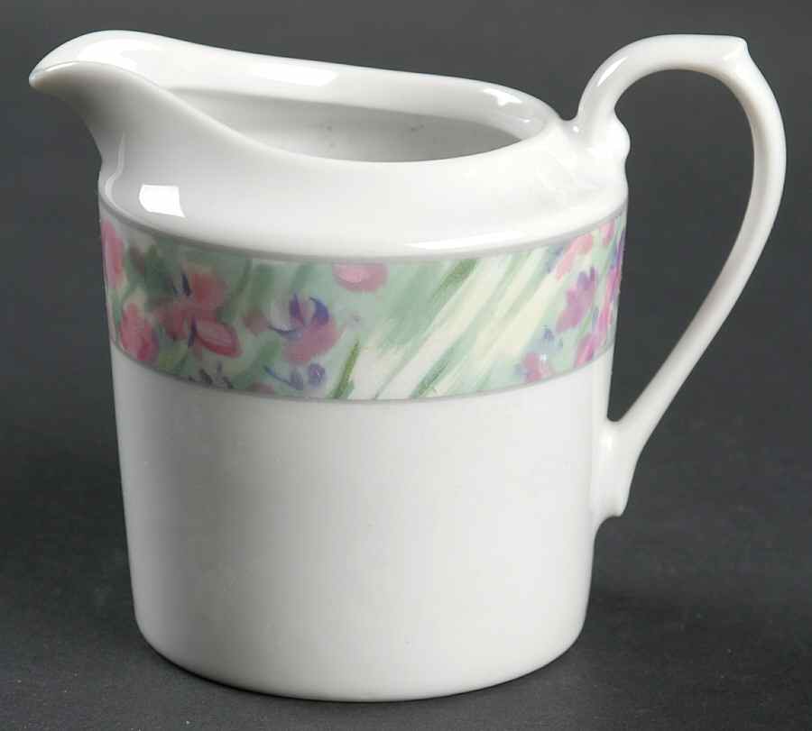 Jardin Creamer by Christopher Stuart-1
