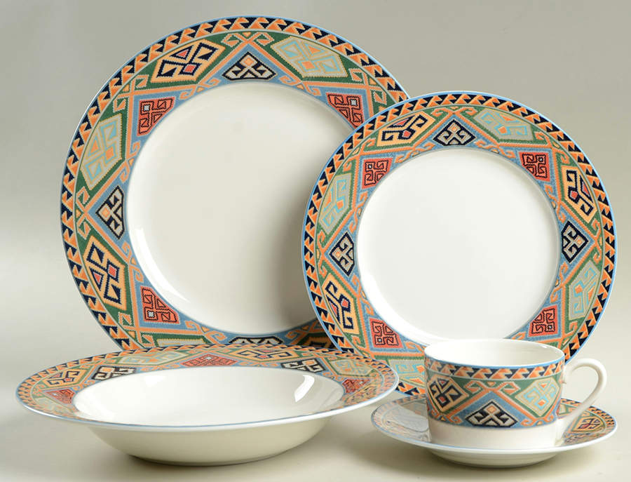 La Brea 5 Piece Place Setting by Christopher Stuart-1