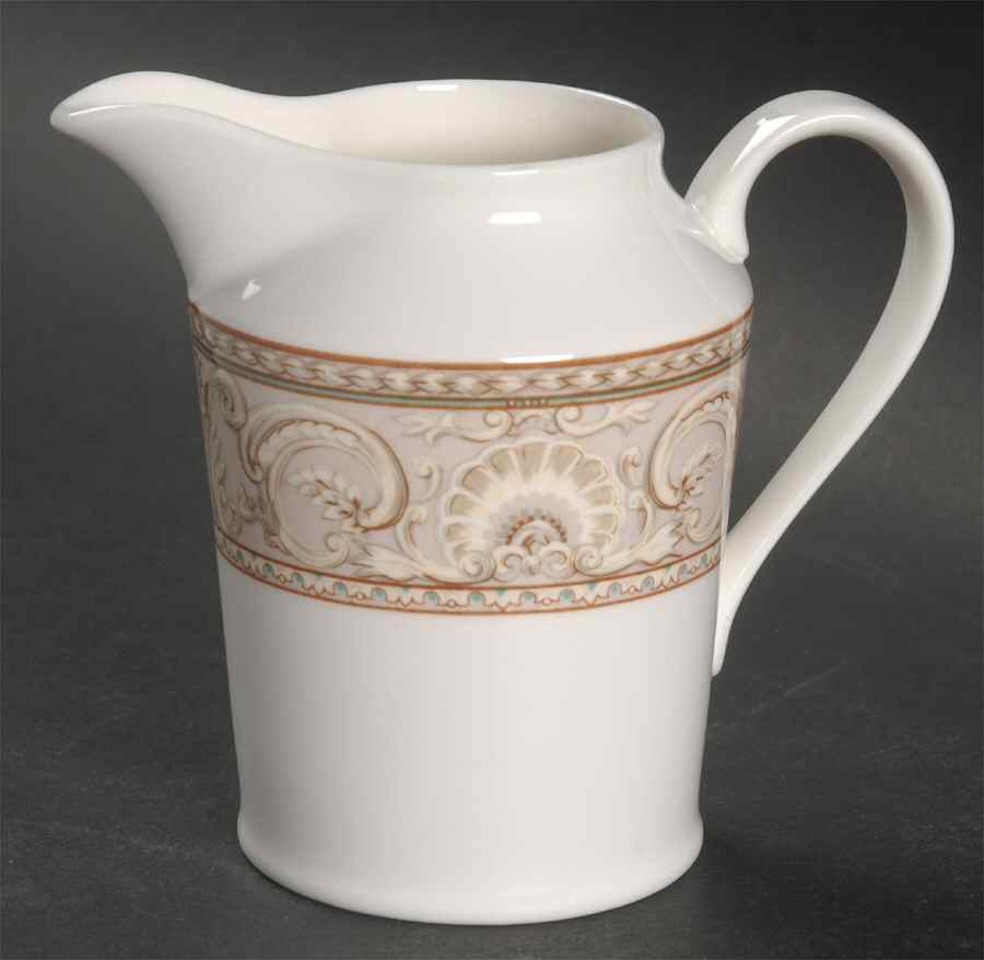 Newport Creamer by Christopher Stuart-1