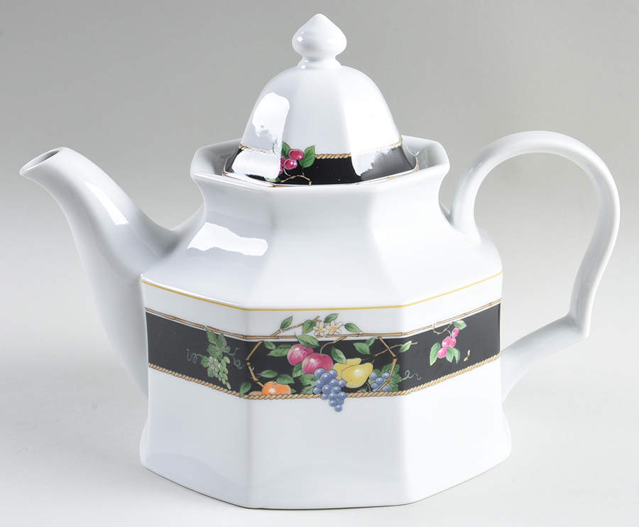Orchard Park Teapot & Lid by Christopher Stuart-1