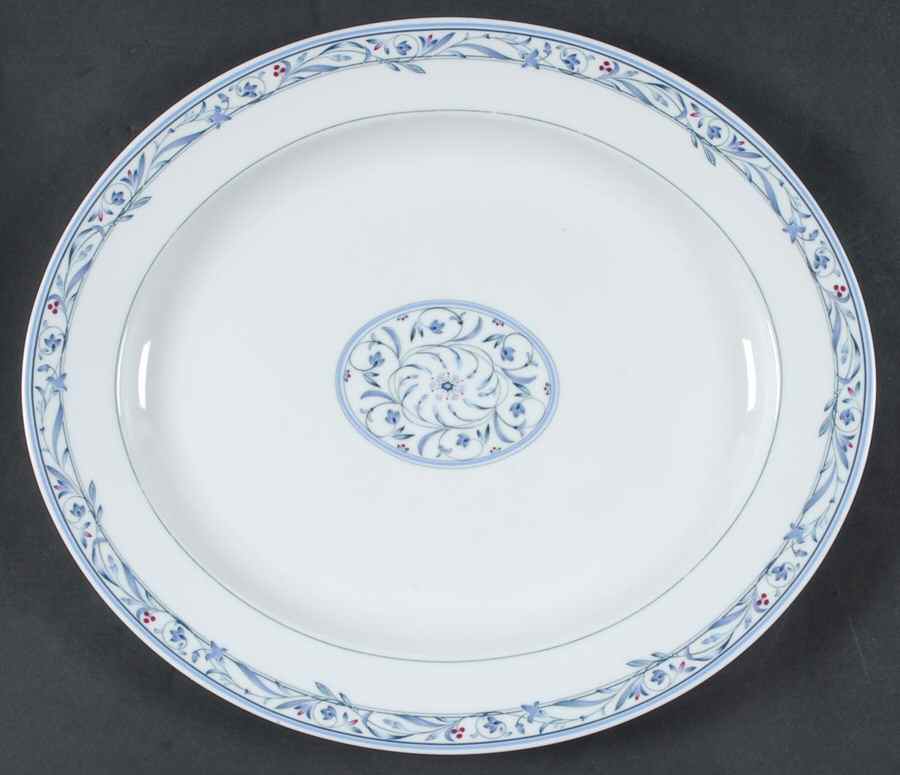 Overture 13" Oval Serving Platter by Christopher Stuart-1