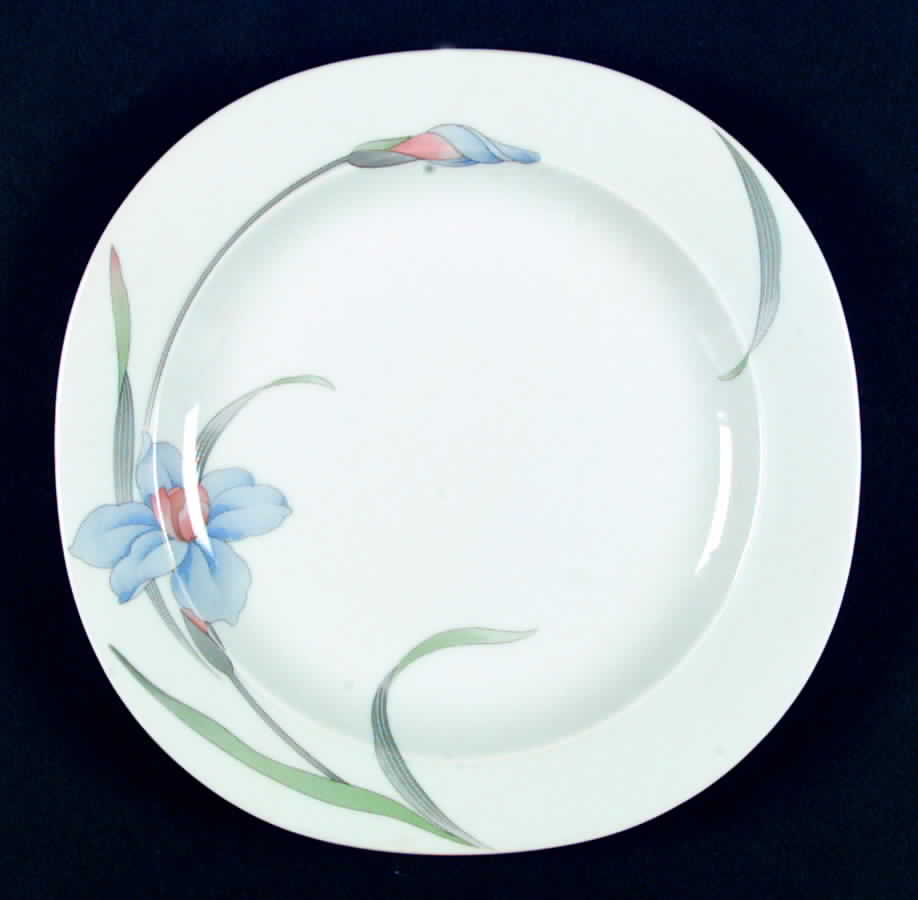 Regine Dinner Plate by Christopher Stuart-1