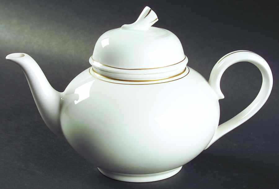 Royal Gold Teapot & Lid by Christopher Stuart-1