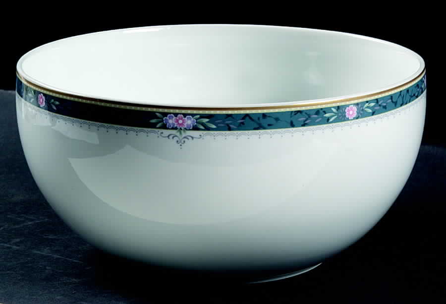 Somerset 9" Salad Serving Bowl by Christopher Stuart-1