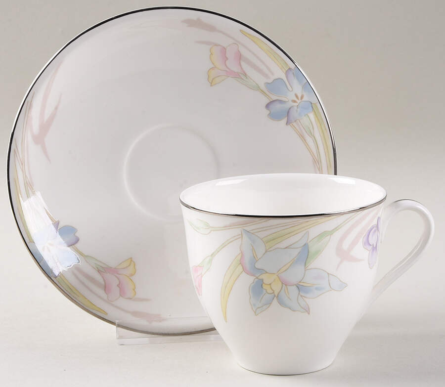 Spring Surf Flat Cup & Saucer Set by Christopher Stuart-1