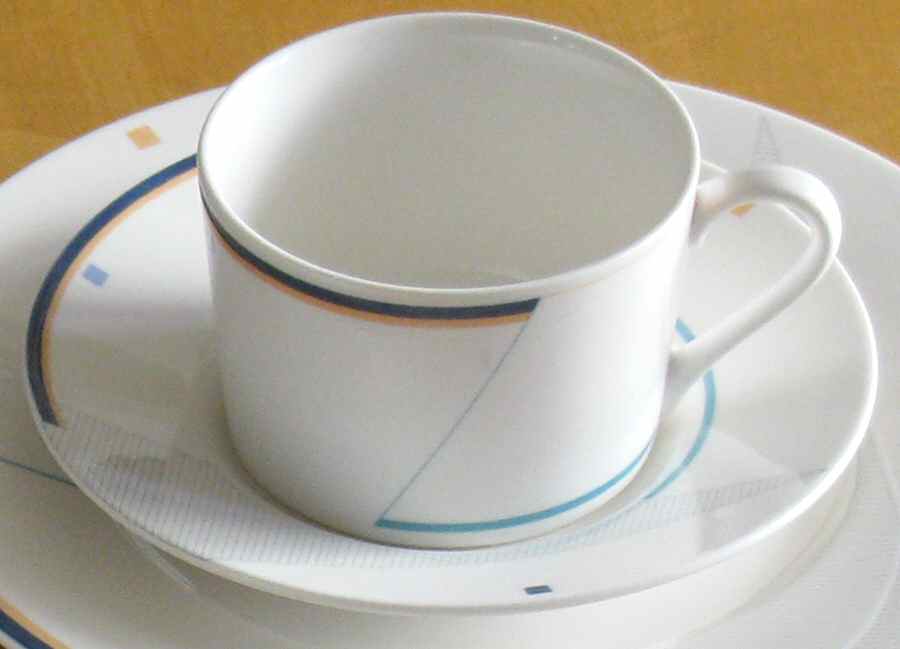 Vector Flat Cup & Saucer Set by Christopher Stuart-1