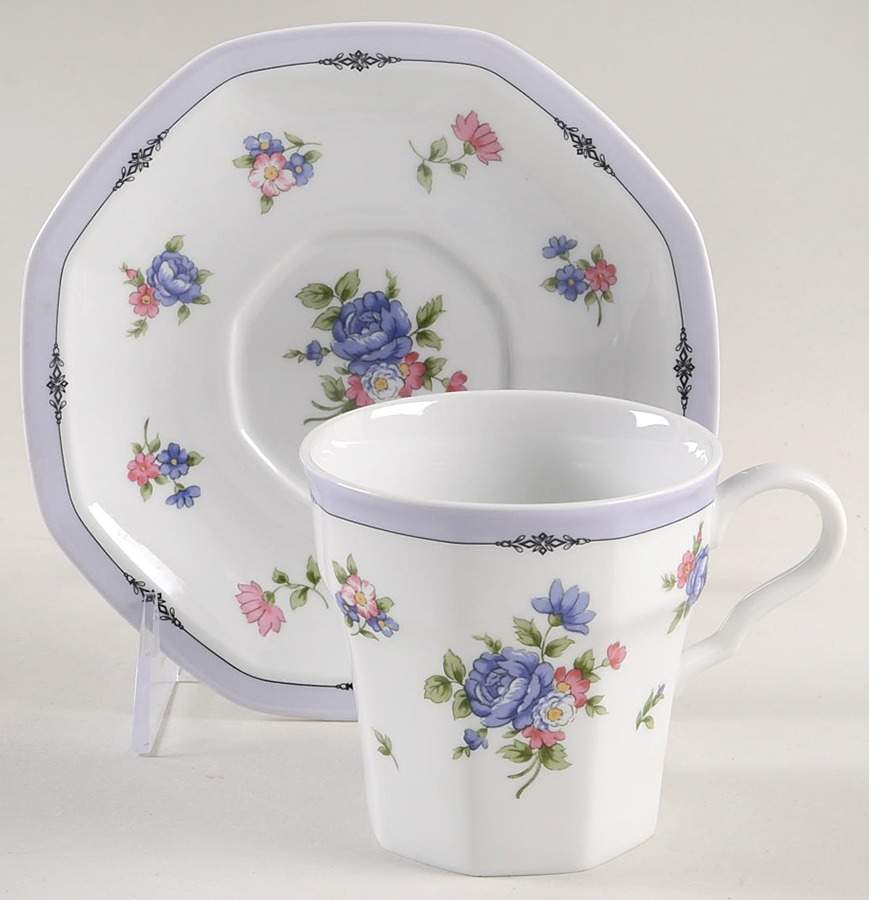Viva Flat Cup & Saucer Set by Christopher Stuart-1