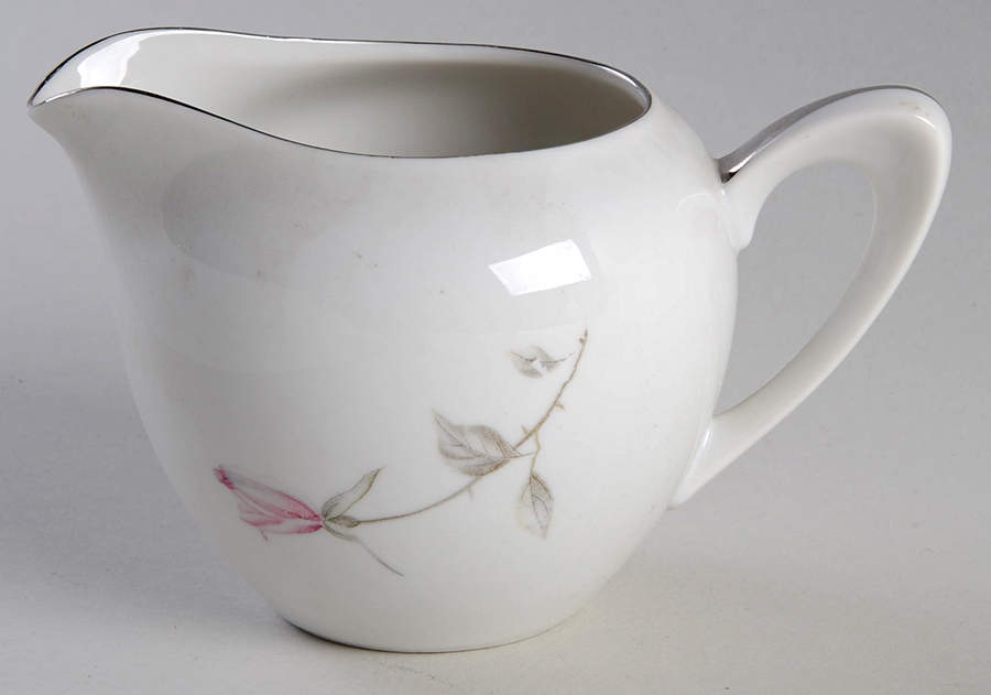 Briarclift Creamer by James Chatelaine-1