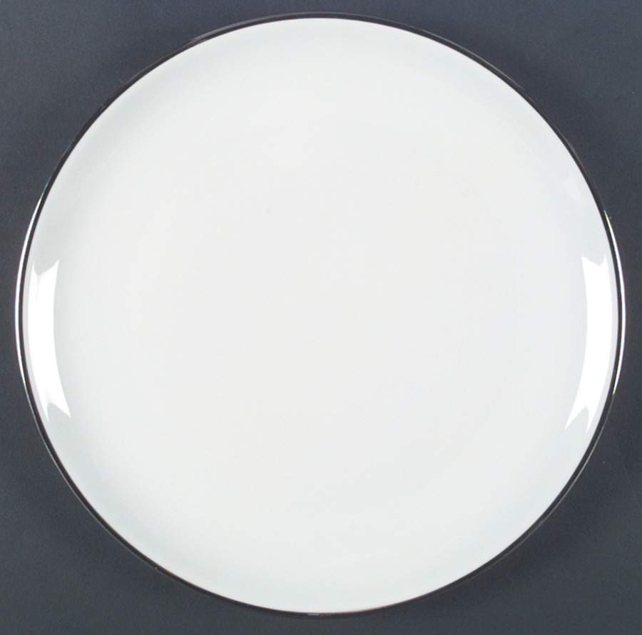 Plaza Dinner Plate by James Chatelaine-1