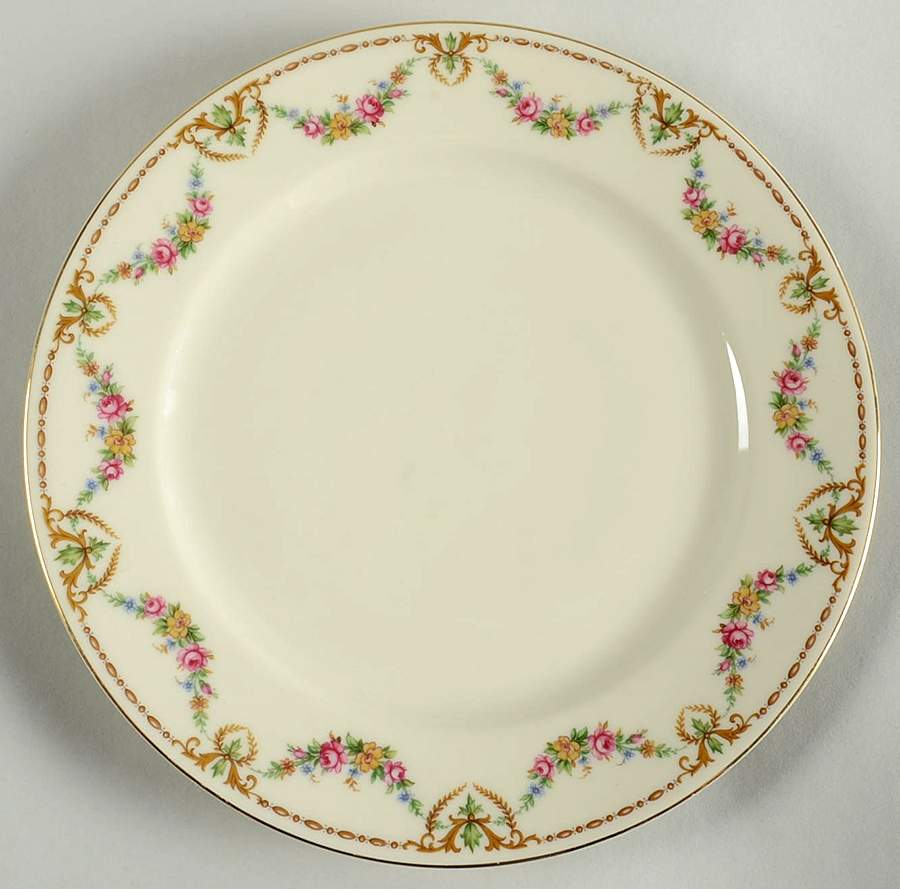 CHU3 Dinner Plate by Chateau-1