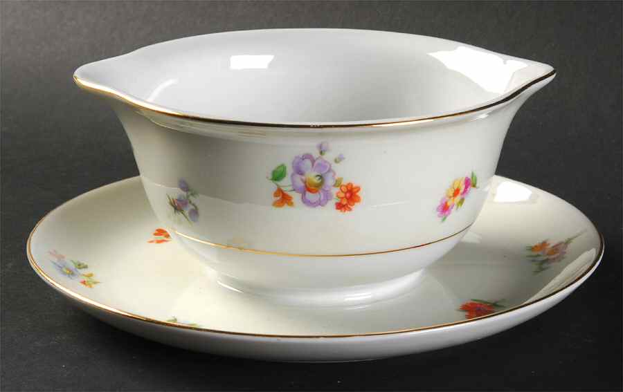 Dresdenflowers Gravy Boat with Attached Underplate by Chateau-1