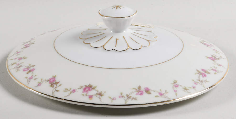 Tearose Lid for Round Vegetable by Chateau-1