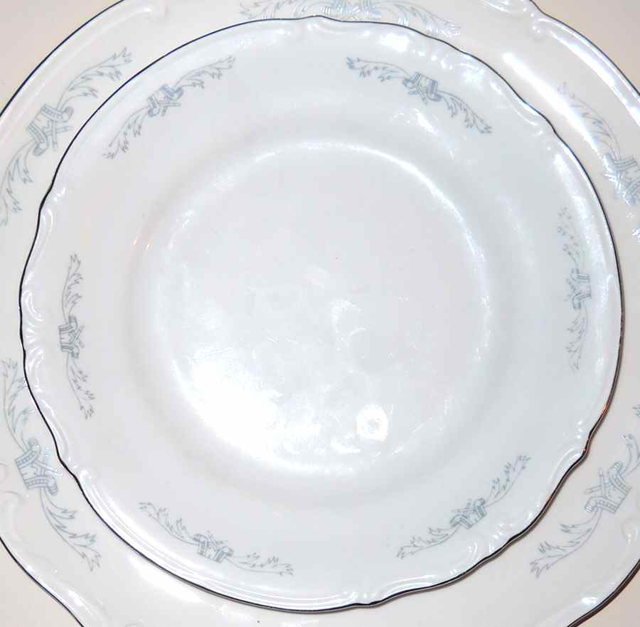 07496 Salad Plate by Chodziez-Poland-1