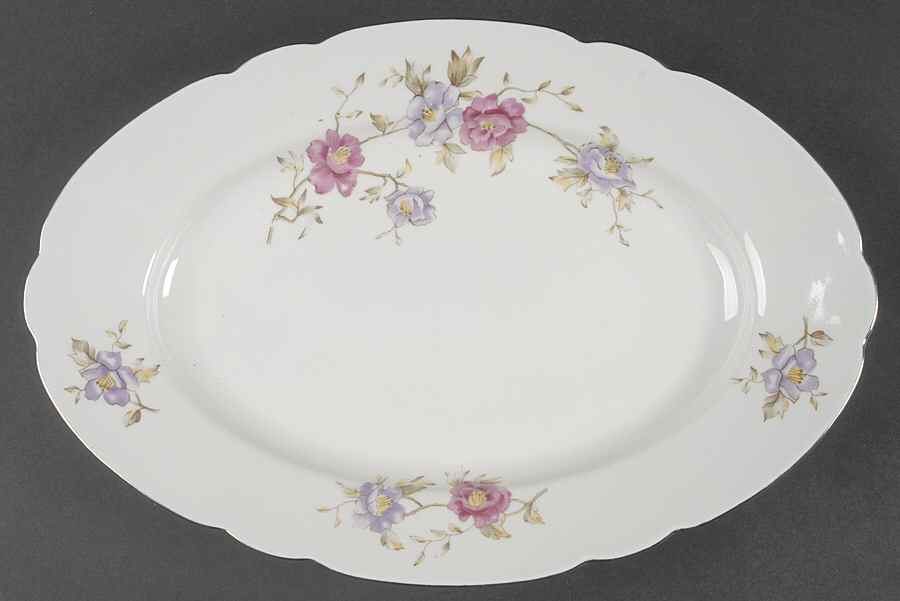 Louise (Scalloped) 13" Oval Serving Platter by Cmielow (Poland)-1