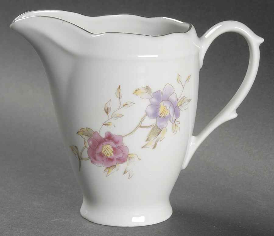 Louise (Scalloped) Creamer by Cmielow (Poland)-1