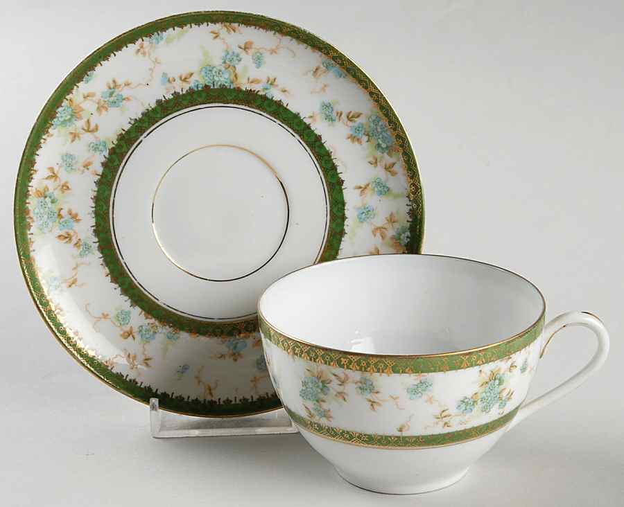 Cyrano Flat Cup & Saucer Set by Crown Imperial-1