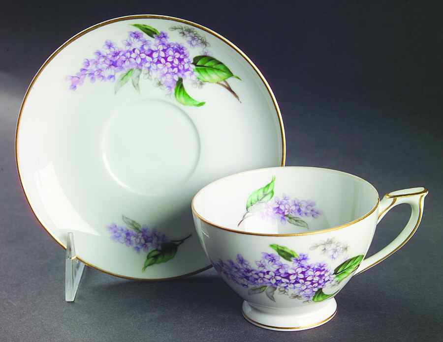 Lilac Footed Cup & Saucer Set by Citadel-1