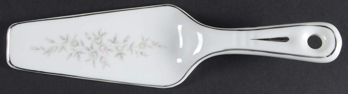 Sybil Solid Ceramic Pie/Cake Server by Citadel-1