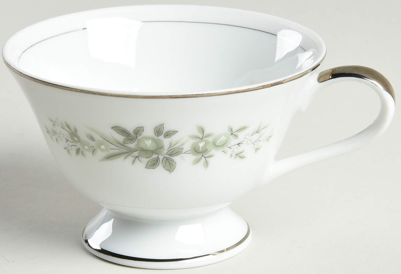 Langley Footed Cup by Claridge-1