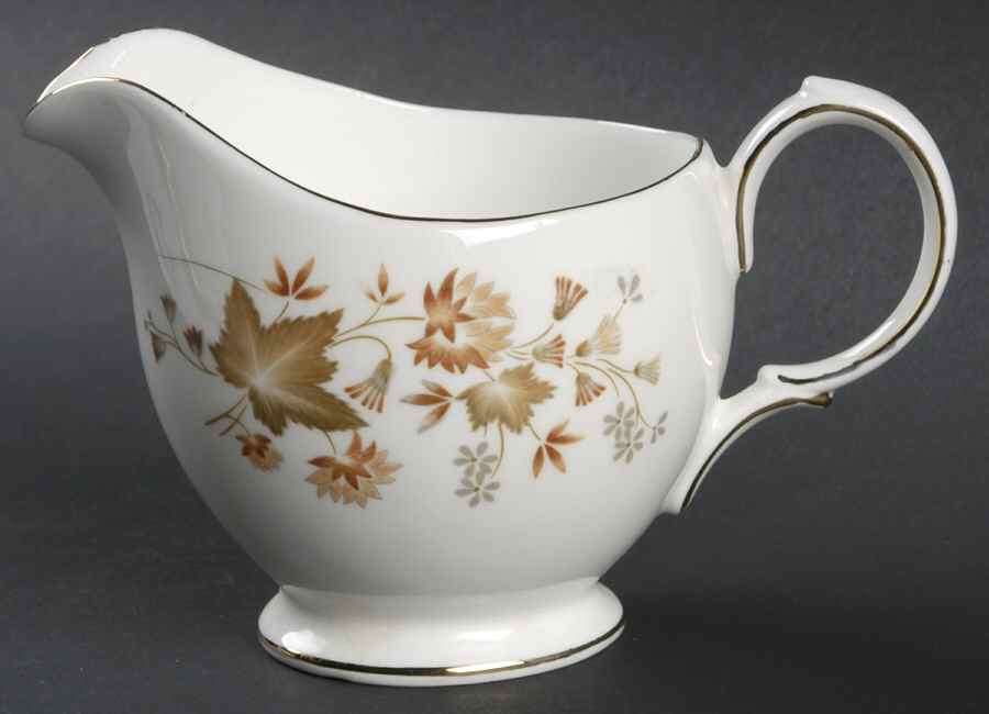 Avon Creamer by Colclough-1