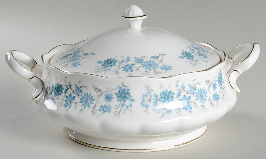 Braganza Round Covered Vegetable by Colclough-1