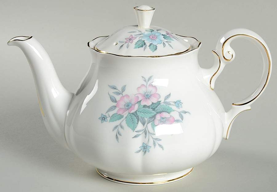 8378 Teapot & Lid by Colclough-1