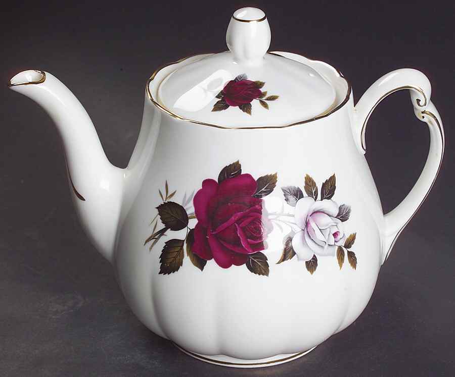 7906 Teapot & Lid by Colclough-1