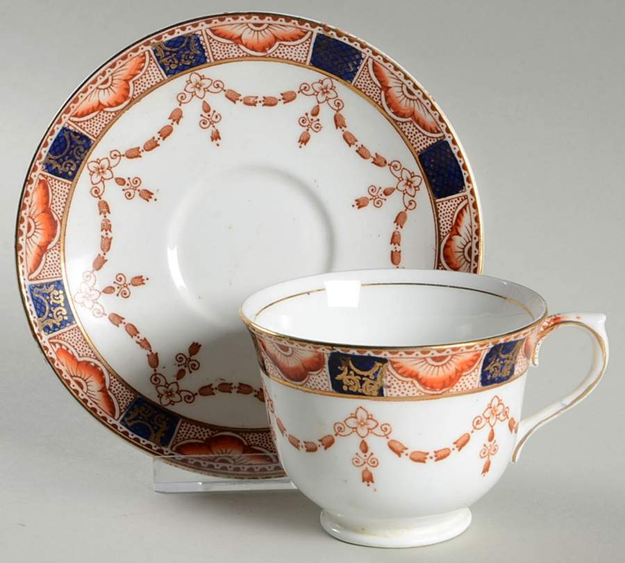 4995 Footed Cup & Saucer Set by Colclough-1