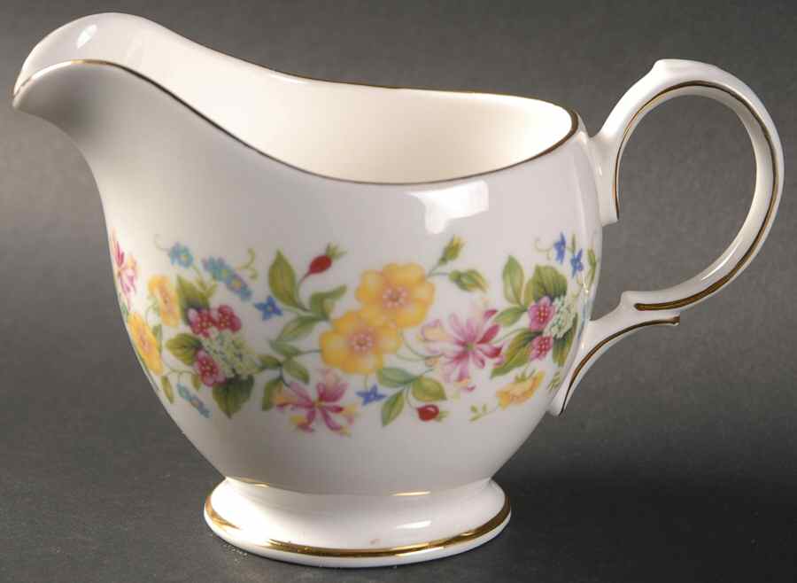 Hedgerow Creamer by Colclough-1
