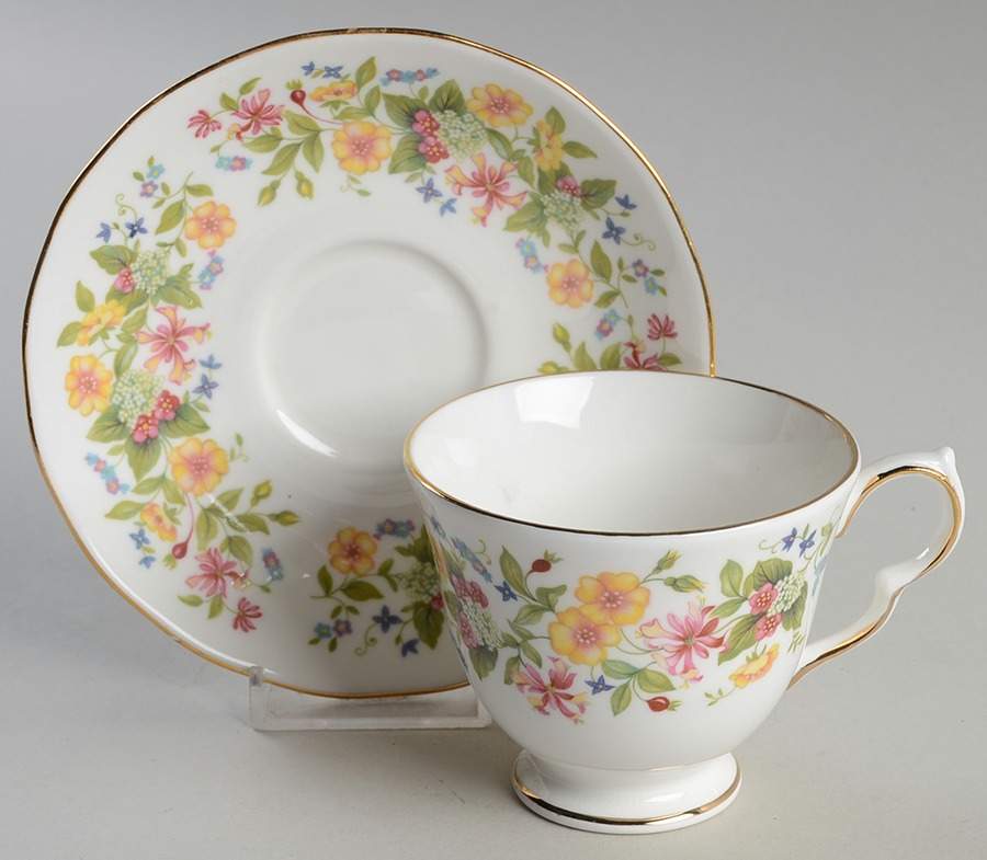 Hedgerow Footed Cup & Saucer Set by Colclough-1