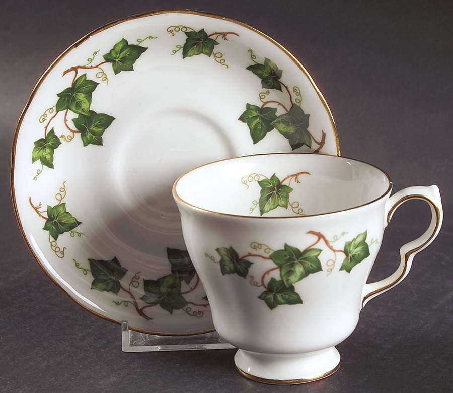 Ivy Leaf Footed Cup & Saucer Set by Colclough-1