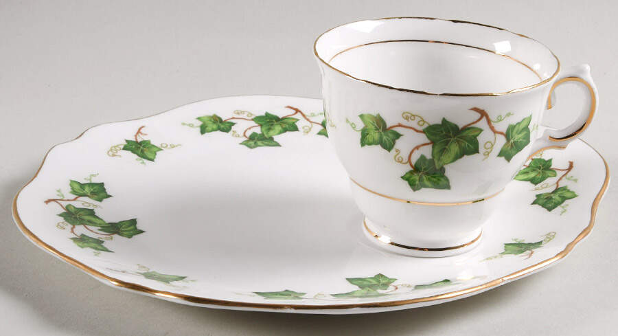 Ivy Leaf Snack Plate & Cup Set by Colclough-1