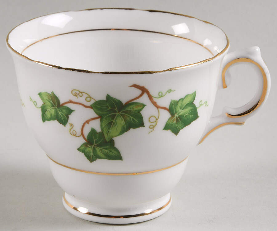 Ivy Leaf Snack Cup by Colclough-1