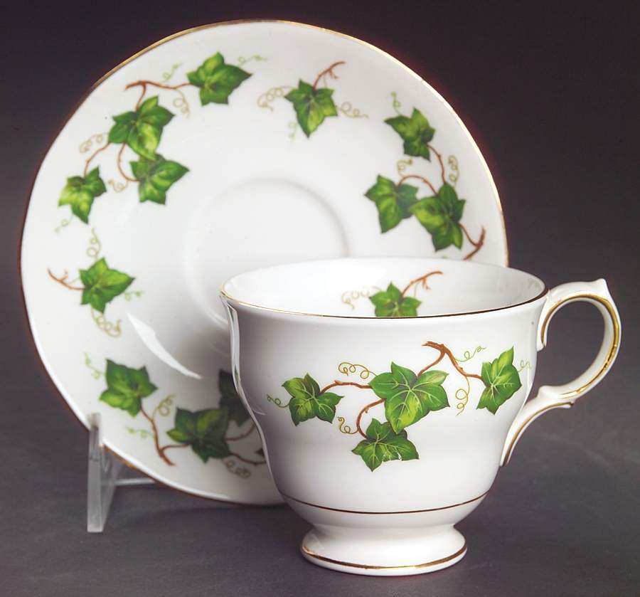 Ivy Leaf Footed Cup & Saucer Set by Colclough-1