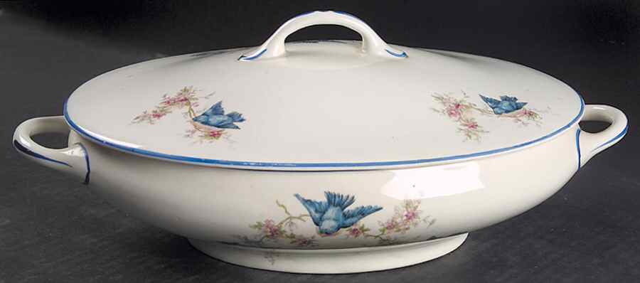 Bluebird Oval Covered Vegetable by Cleveland (USA)-1