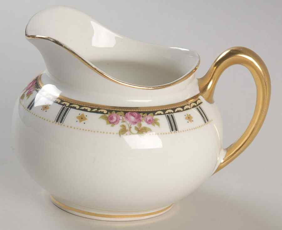 Bridal Creamer by Cleveland (USA)-1