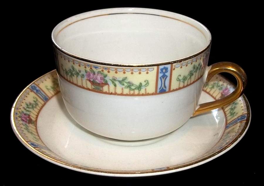 CLE7 Flat Cup & Saucer Set by Cleveland (USA)-1