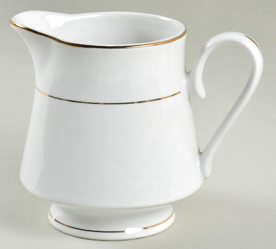 Classic Elegance Creamer by The Cellar (China)-1