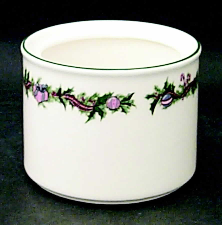 O'Tannenbaum Sugar Bowl No Lid by The Cellar (China)-1