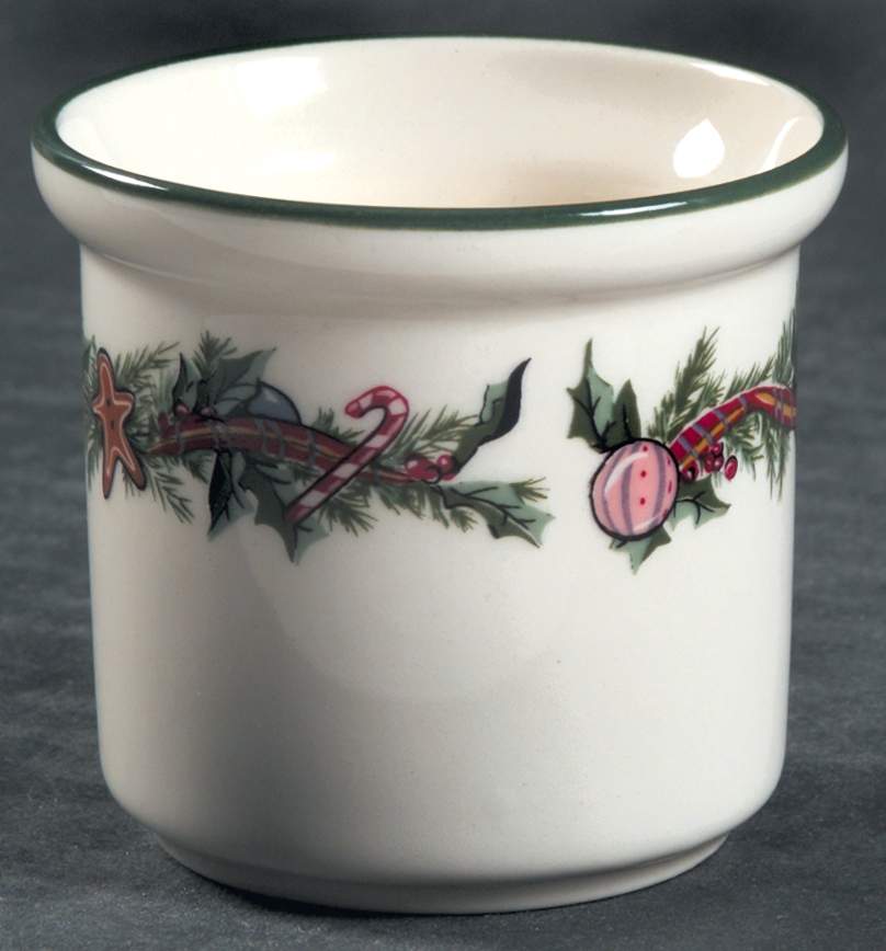 O'Tannenbaum Single Egg Cup by The Cellar (China)-1
